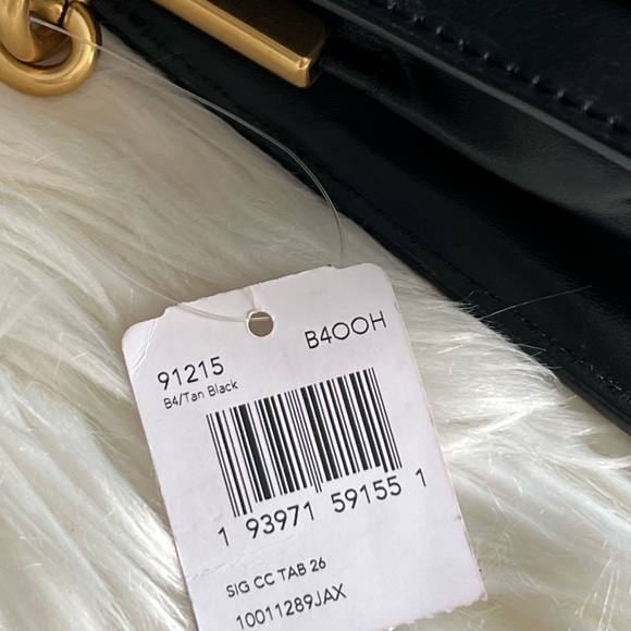 💰SOLD - 91215 - Coach Tabby Shoulder Bag 26 With Signature Canvas - Picture 6 of 15